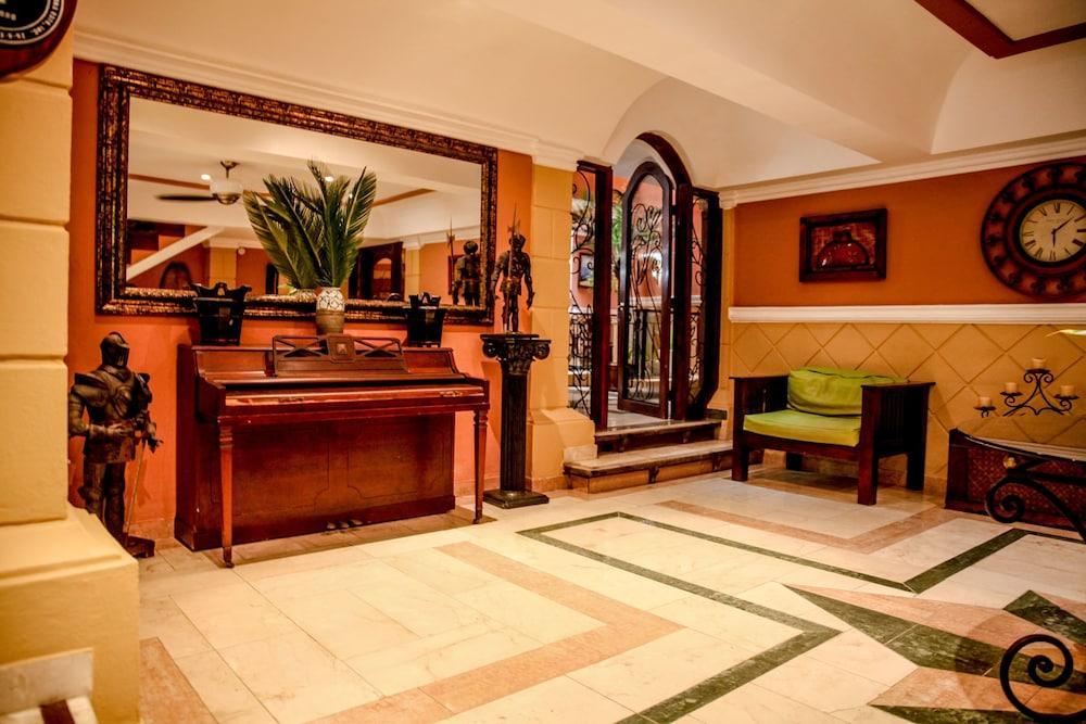 בווארו The Mt Hotel מראה חיצוני תמונה