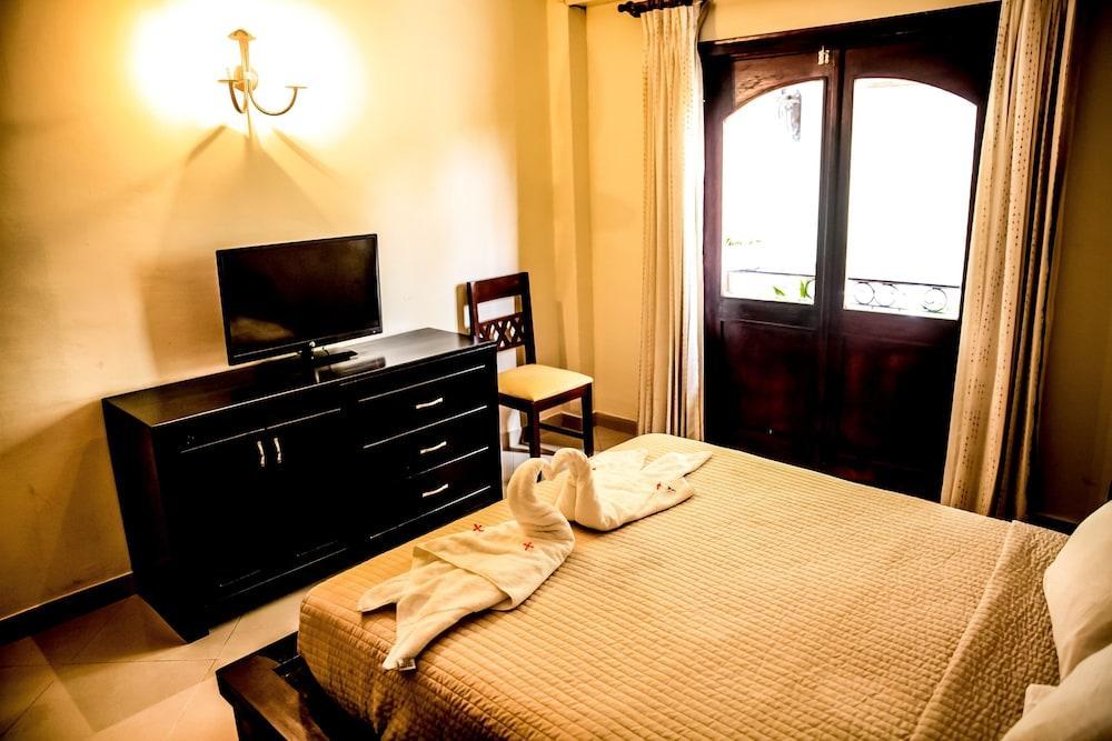 בווארו The Mt Hotel מראה חיצוני תמונה